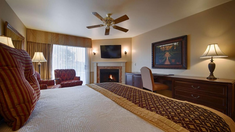 Victorian Inn Image 12